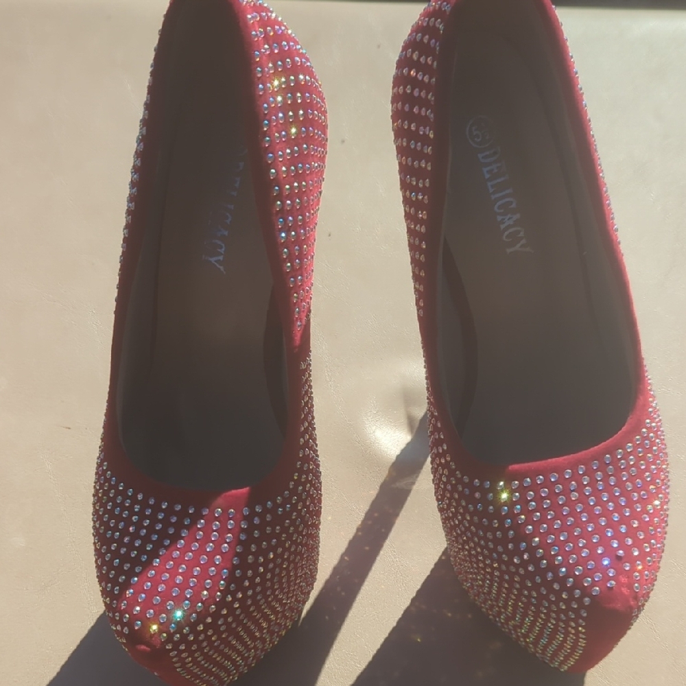 Delicacy Sparkling Red Heels